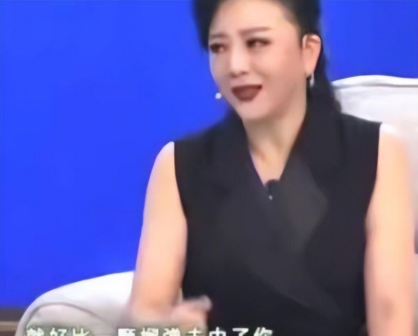 演员梁丽的个人简介
