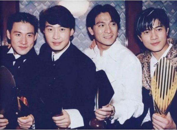 郭达蔡明赵丽蓉小品神作《追星族》值得反复看