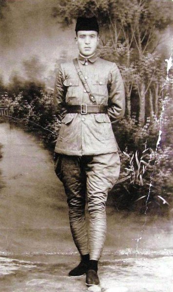 西北五马之马仲英个人简介