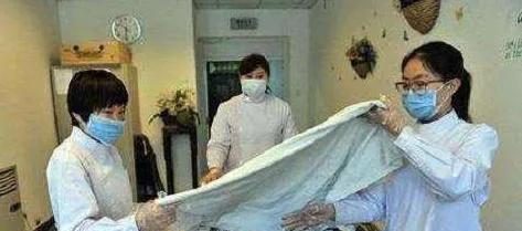 人死的时候为什么要盖住脸图片