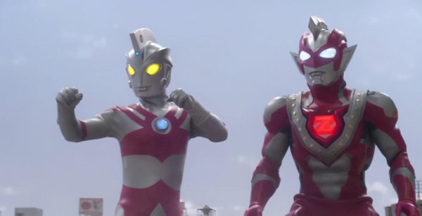 泽塔奥特曼一共有12个形态图片