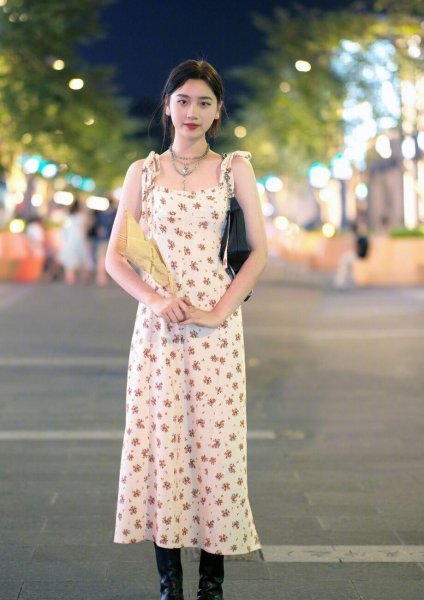 连衣裙搭配什么鞋子