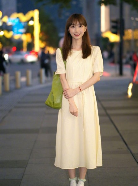 连衣裙搭配什么鞋子