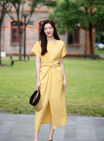 连衣裙搭配什么鞋子