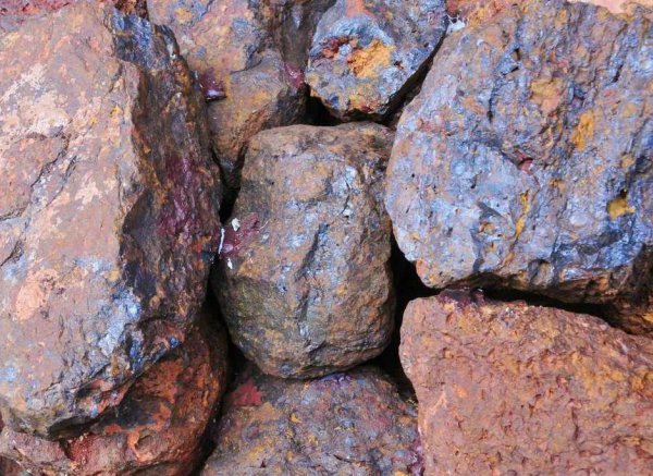 何意百炼钢化为绕指柔是什么意思