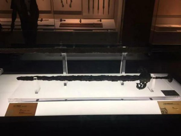 何意百炼钢化为绕指柔是什么意思