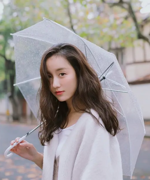 秀莲的扮演者吕一简介