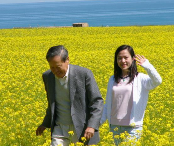 杨振宁老婆翁帆多少岁