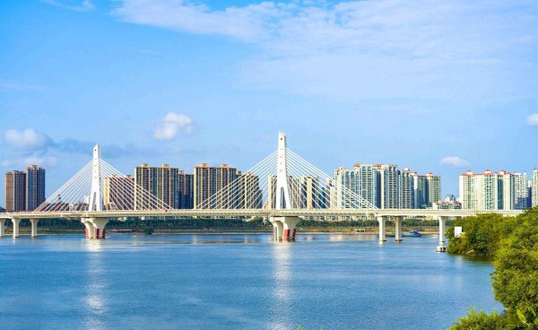 深圳属于广东省吗