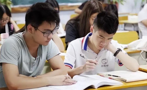 各省高考录取率排行