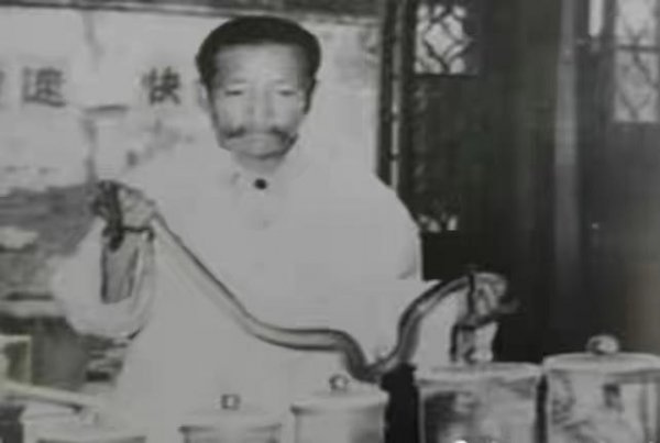 季德胜简介