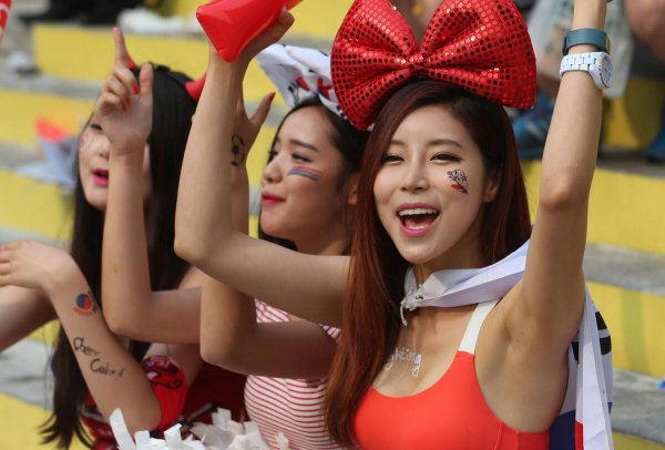 为什么韩国女生都很漂亮