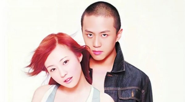李光洁的妻子是谁