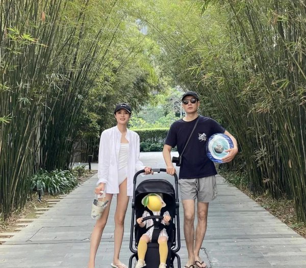 李光洁的妻子是谁