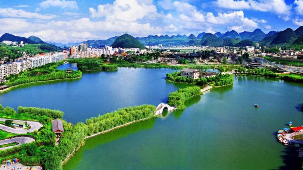七八月份国内最佳旅游地方