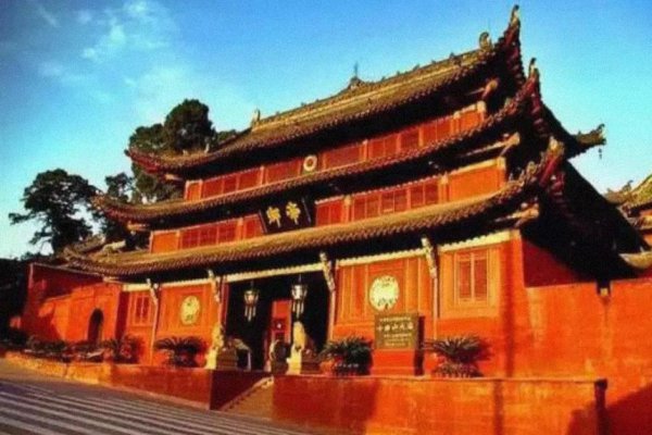 逢考必过的神仙是哪位