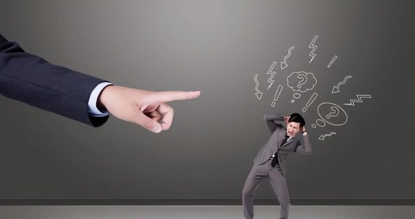 佛洛伊德人格发展五个阶段表现