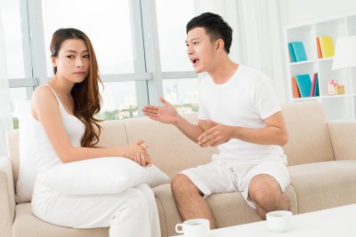 夫妻因琐事吵架怎么改善 这个往往势是你的潜意识在操纵