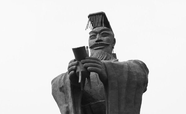 韩非子怎么死的