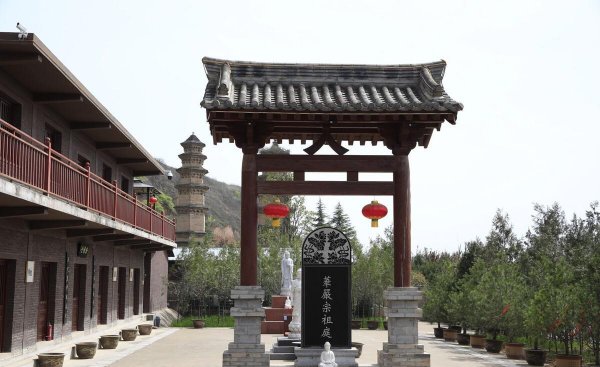 西安华严寺简介