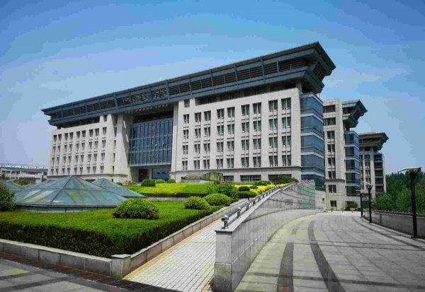 济南大学怎么样