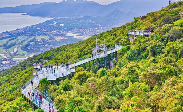 海南三亚旅游攻略必去景点推荐一下