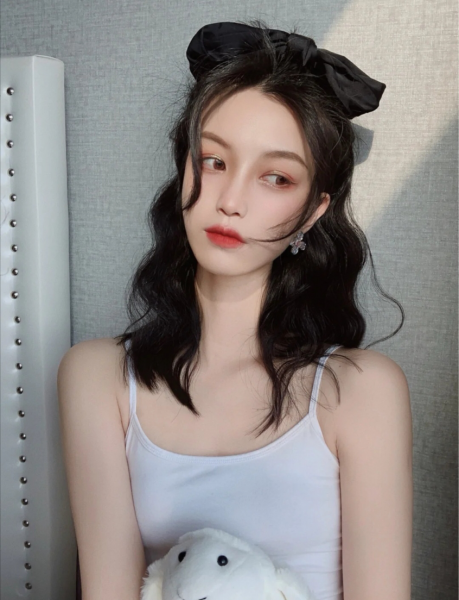 菱形脸是最好看的脸型