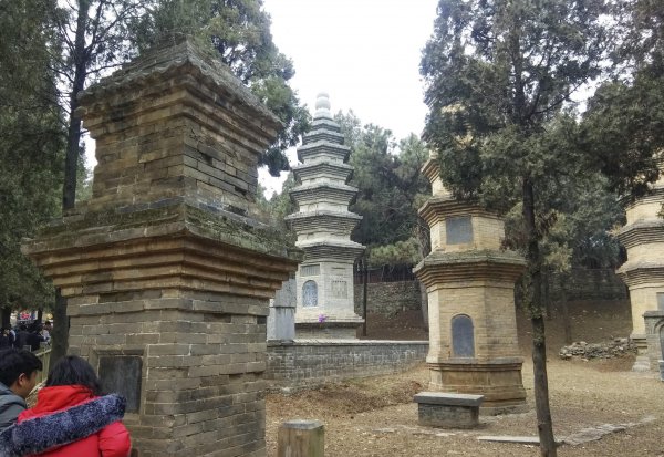 河南省内旅游景点推荐