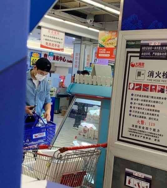 义渠王的扮演者是谁