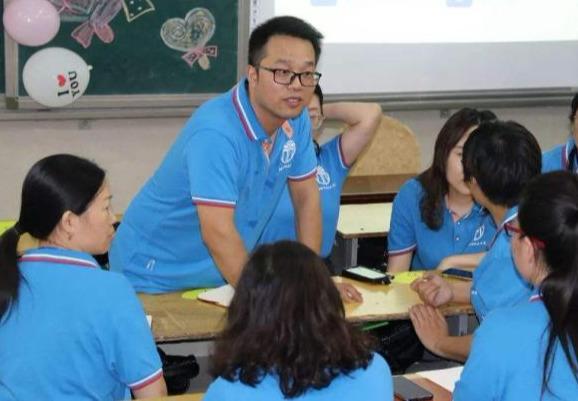 辅导员是干嘛的