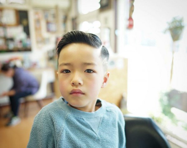 流行的儿童发型男图片很火很帅气的14款小男孩发型