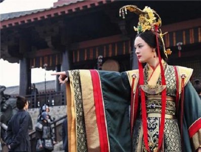 皇帝可以赐死太后吗 皇帝与太后哪个的权利更大