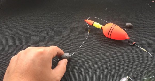 浮钓鲢鳙抛竿安装方法图解