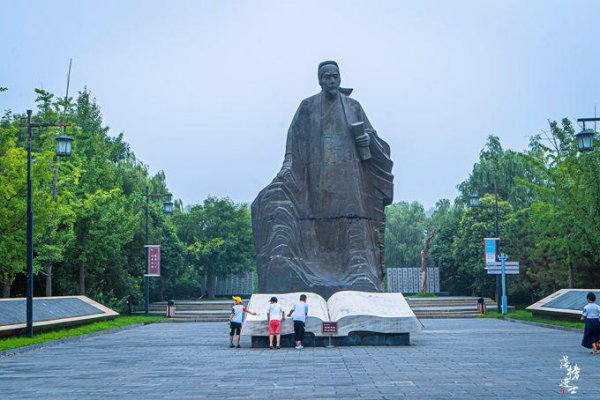 杜甫故里在哪里