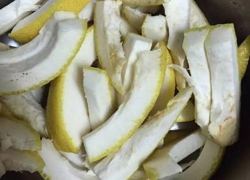 柚子皮可以去除异味吗