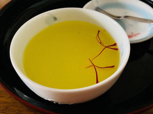 藏红花泡水的温度选择