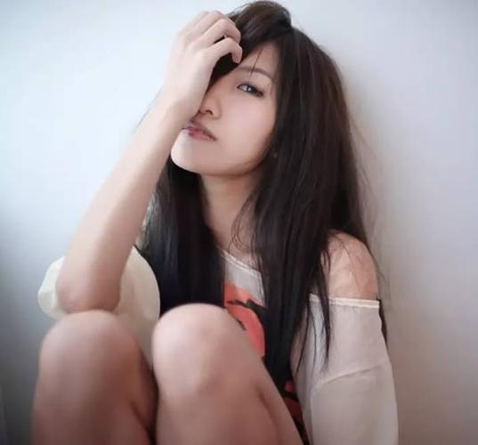 女人暗恋男人最准表现