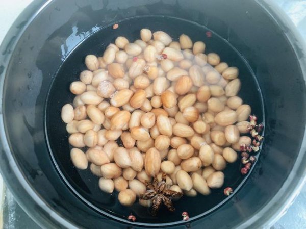 花生米不泡直接煮多久能熟