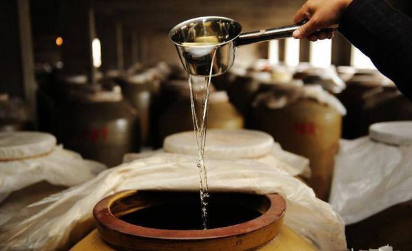 基酒和原酒的主要区别是什么