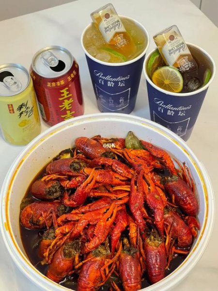 吃小龙虾喝什么酒合适