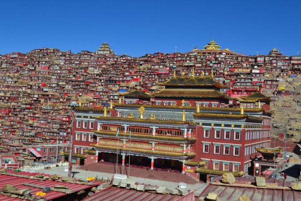 色达旅游的攻略指南