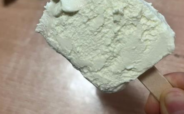 冰淇淋化了一晚上还能吃么