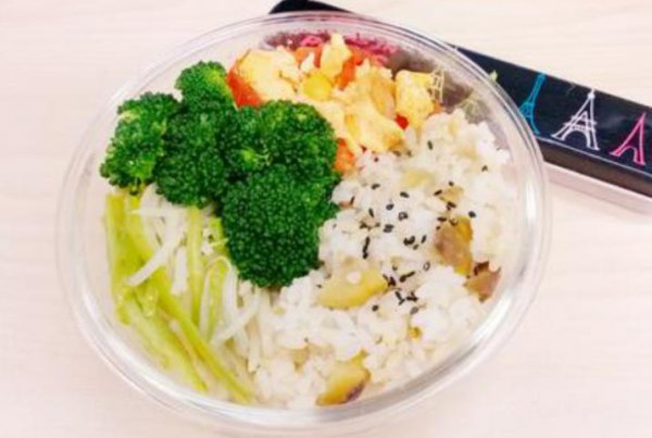 健身为何不建议吃米饭