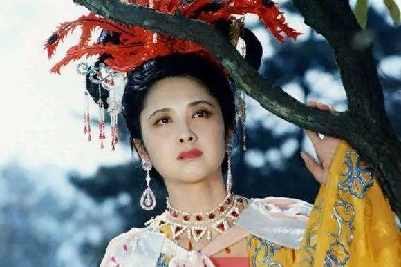 女怕夫弟男怕妻妹什么意思