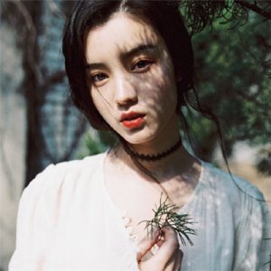 我的感受你都不管 不论我怎么难过你都无动于衷
