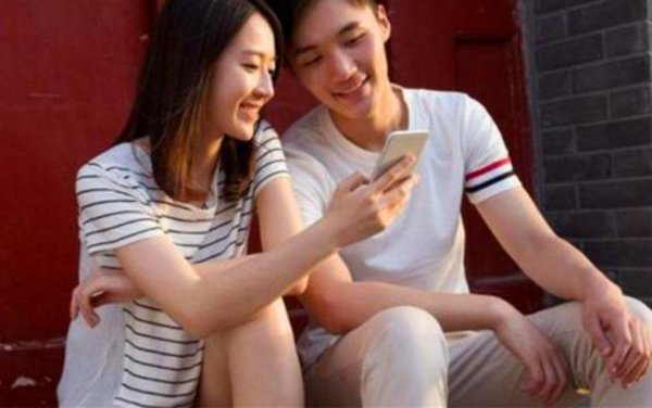 女人如果想和你交往有什么表现