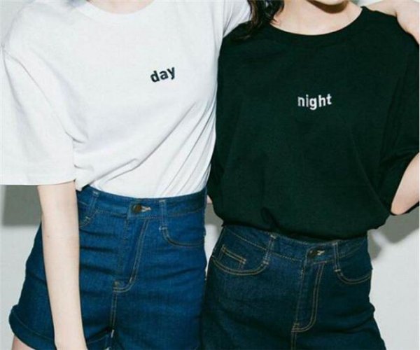 有小肚子的女人怎么搭配衣服好看