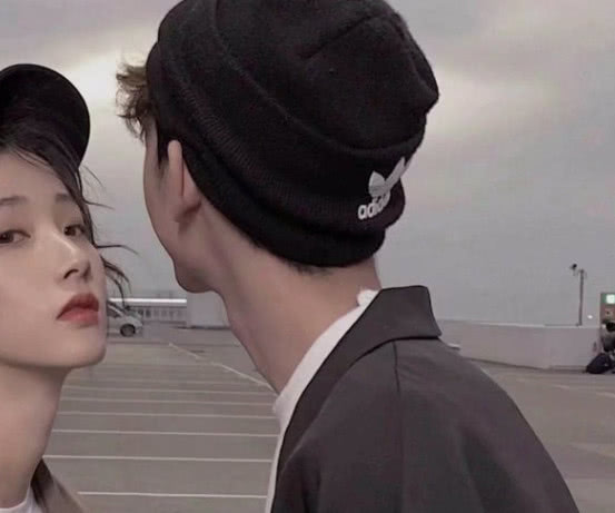 黏人的男人什么心态