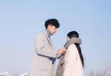 男人肯为女人低头什么意思