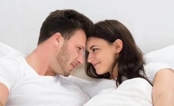 夫妻间的爱要怎么表达